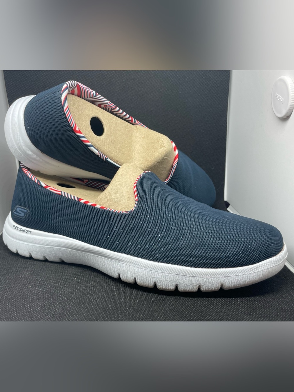 Skechers Women's Slip-On Sneakers - On-The-Go Flex Liberty - Picture 3 of 8